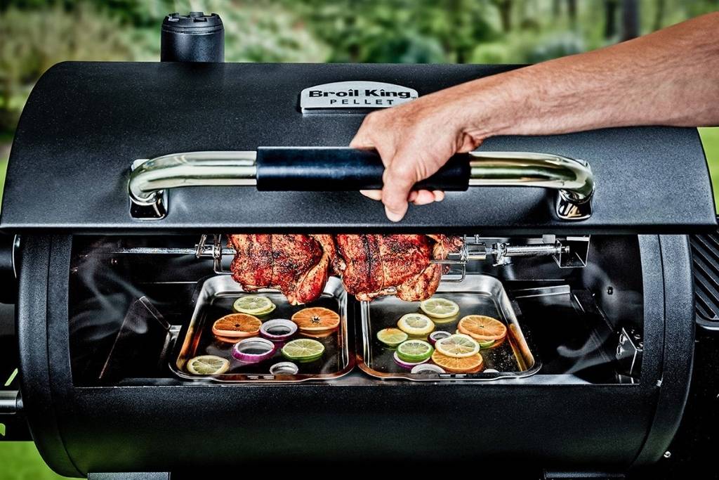 Come vivere lo spazio esterno con i barbecue Broil King