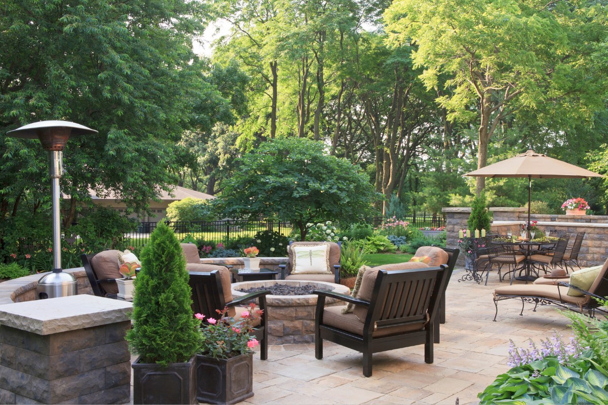 Arredo-giardino-come-creare-l'oasi-perfetta-per-la-primavera