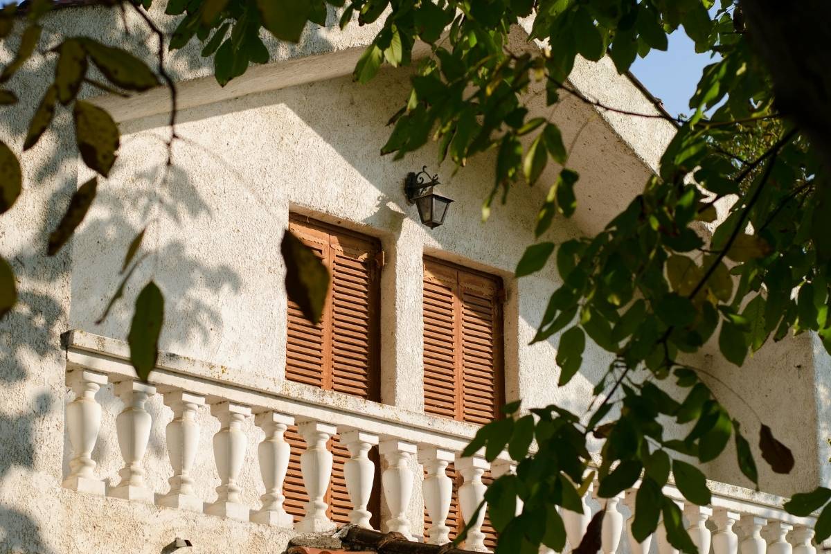 manutenzione infissi in legno