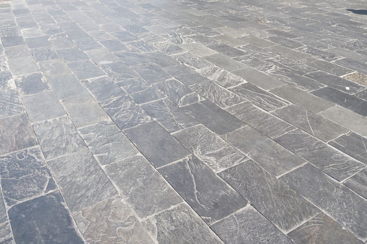 pavimenti esterni effetto pietra